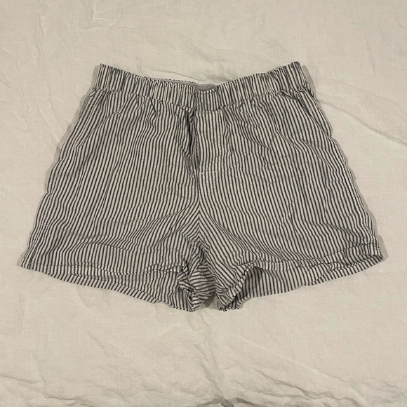 GAP striped shorts - Picture 1 of 2